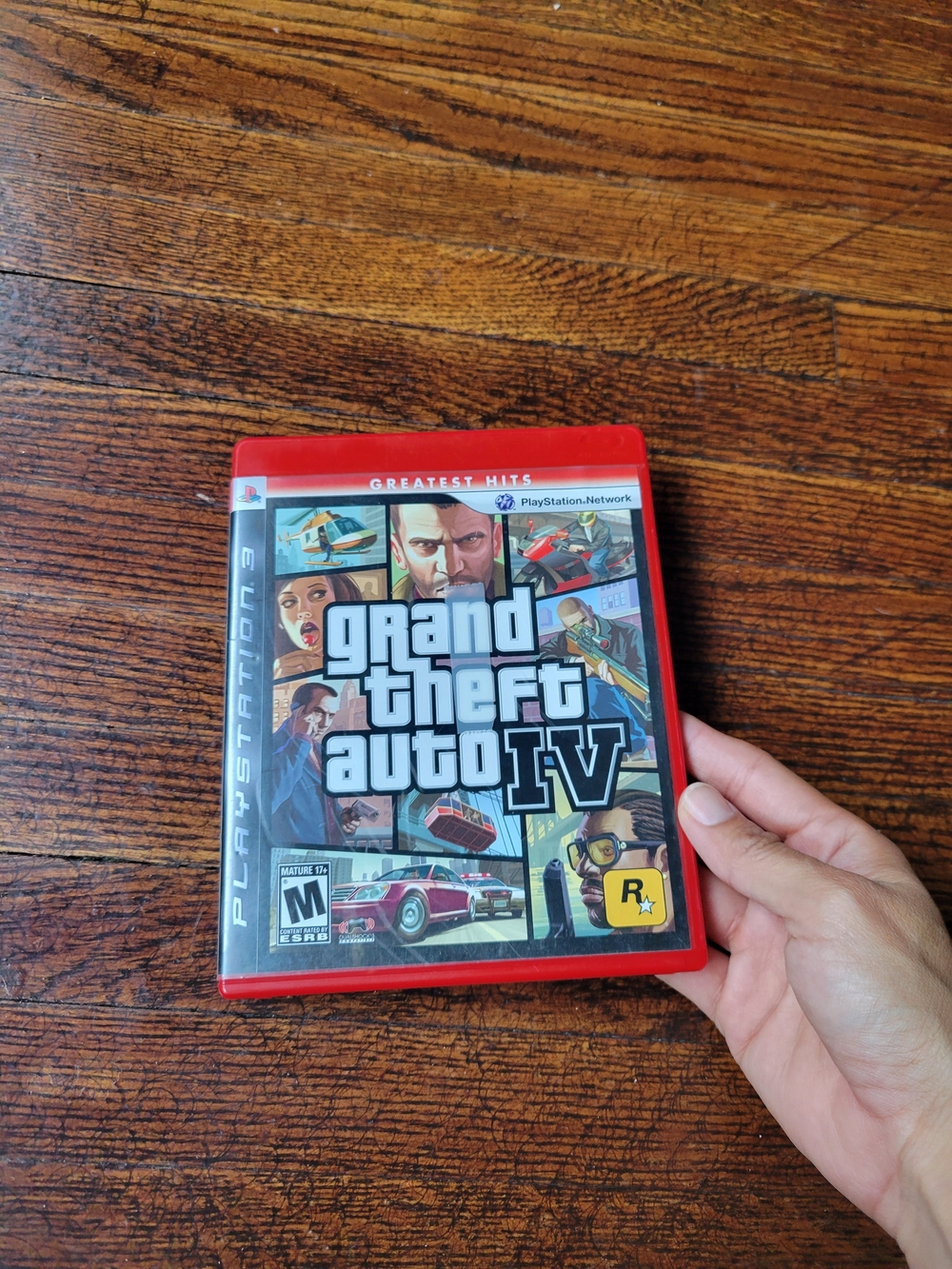 Sony PS3 Grand Theft Auto IV — Red Greatest Hits Game 2008 - Picture 3 of 13